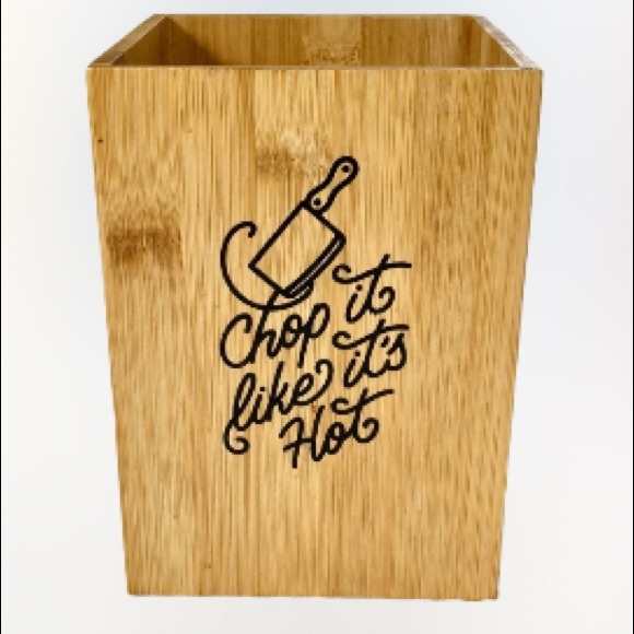 BAMBOO Kitchen Utensil Holder Chop it Like it's Hot 5" x 5" x 7" Tall - Picture 3 of 11